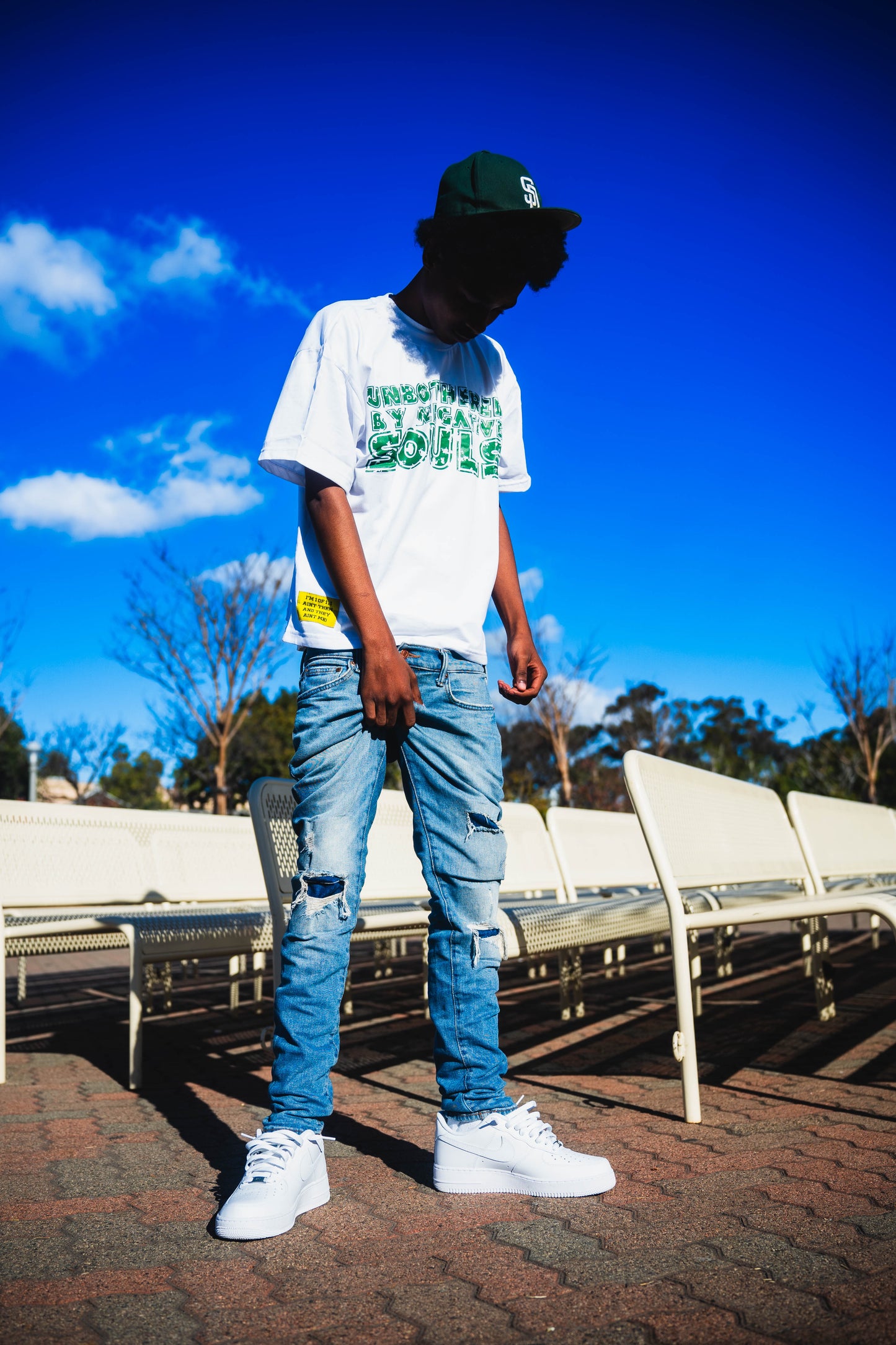 Unbothered Tee (Green & White)